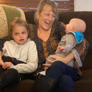 Meet your Posher, Tami